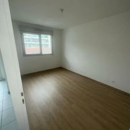 Appartement T2 Meuble En Hypercentre *